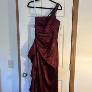 Azazie Latrice Cabernet